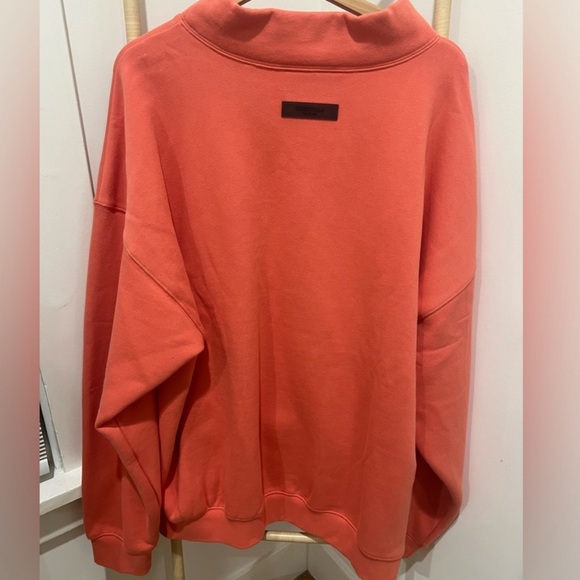 - brand new crewneck - Picture 3 of 4